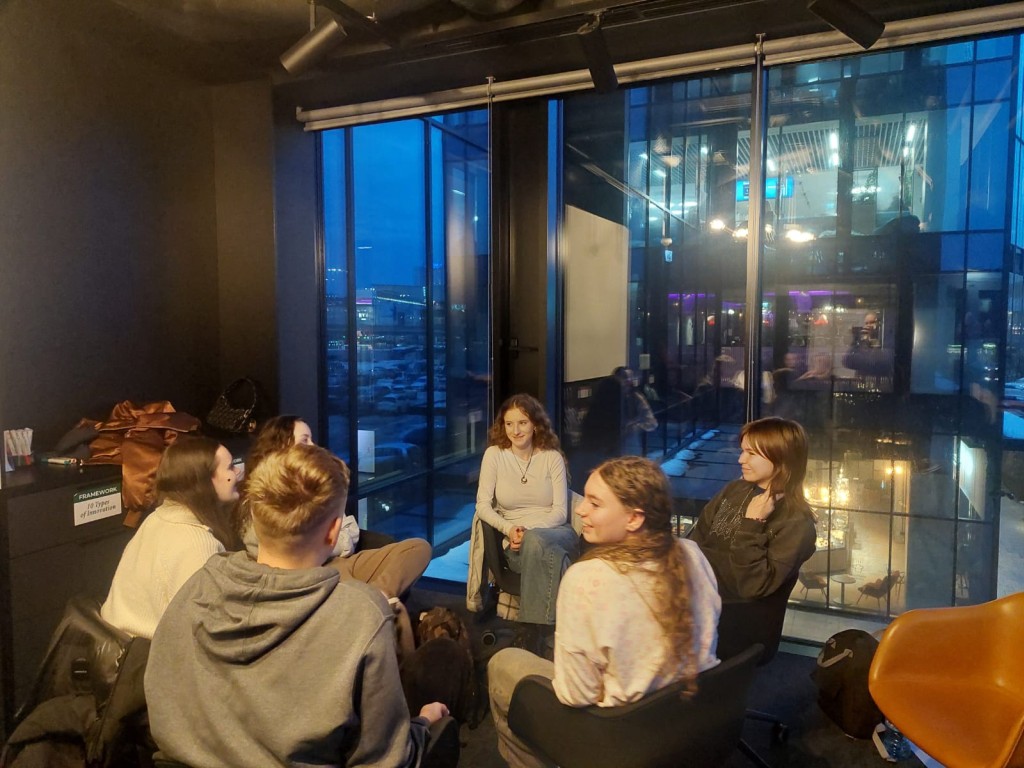 Młodzi liderzy z Aglomeracji Konińskiej w Warszawie na intensywnej wizycie studyjnej - zdjęcie 6