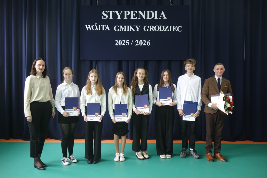 6. edycja stypendiów i nagród wójta za rok szkolny 2025/2026 - zdjęcie 3